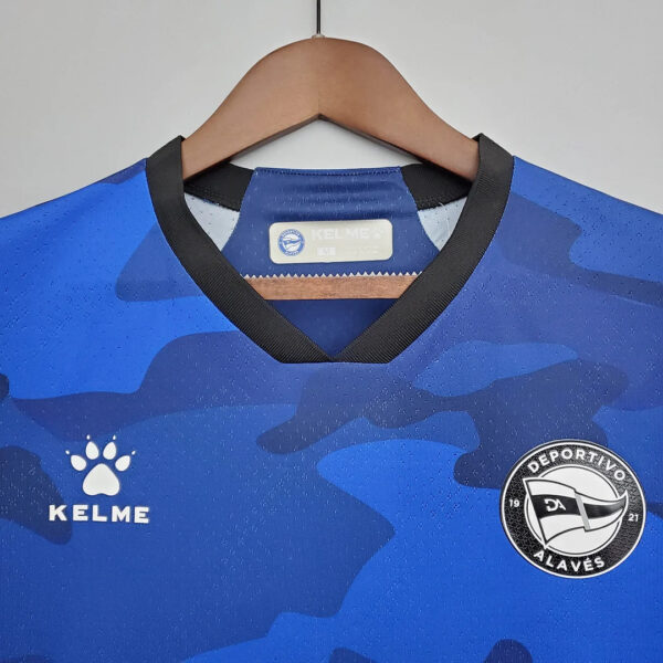 Alavés 2021/2022 Third Away Football Jersey - Image 4