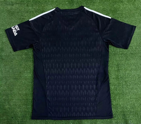 Arsenal 2023/2024 Goalkeeper Black Football Jersey - Image 2