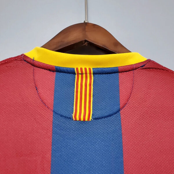 Barcelona 2010/2011 Retro Home Football Jersey 1:1 Thai Quality - Image 2