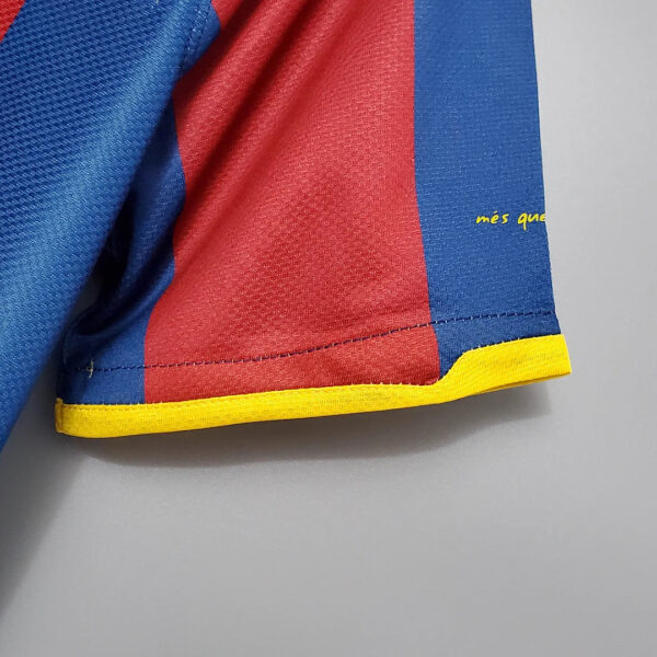 Barcelona 2010/2011 Retro Home Football Jersey 1:1 Thai Quality - Image 10