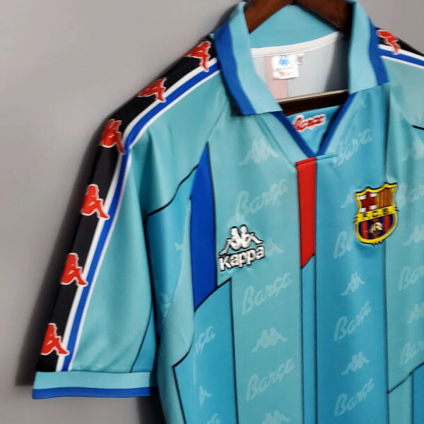 Barcelona 1996/1997 Retro Away Football Jersey 1:1 Thai Quality - Image 3