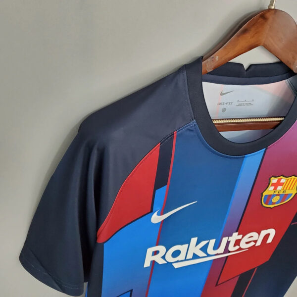 Barcelona 2021/2022 Jersey Training Wear Blue Red - Image 3