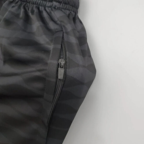 Barcelona 2021/2022 Training Black Shorts - Image 3