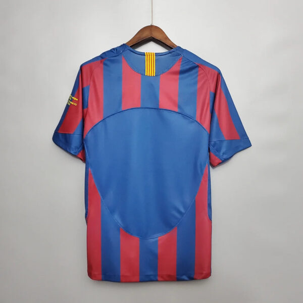 Barcelona 2005/2006 Retro Home Football Jersey UEFA Champions League 1:1 Thai Quality - Image 2