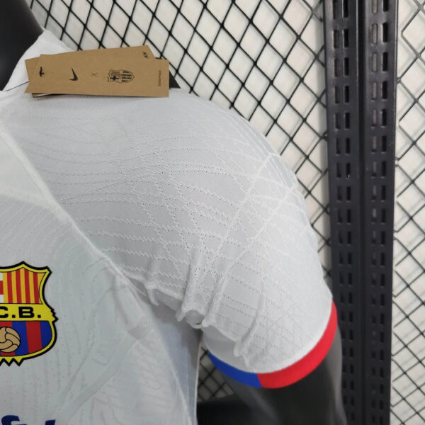 Barcelona 2023/2024 Player Version Away Football Jersey 1:1 Thai Quality - Image 9