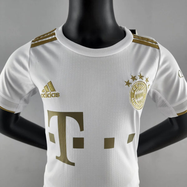 Bayern Munich 2022/2023 Away Football Jersey 1:1 Thai Quality Kids Size - Image 6