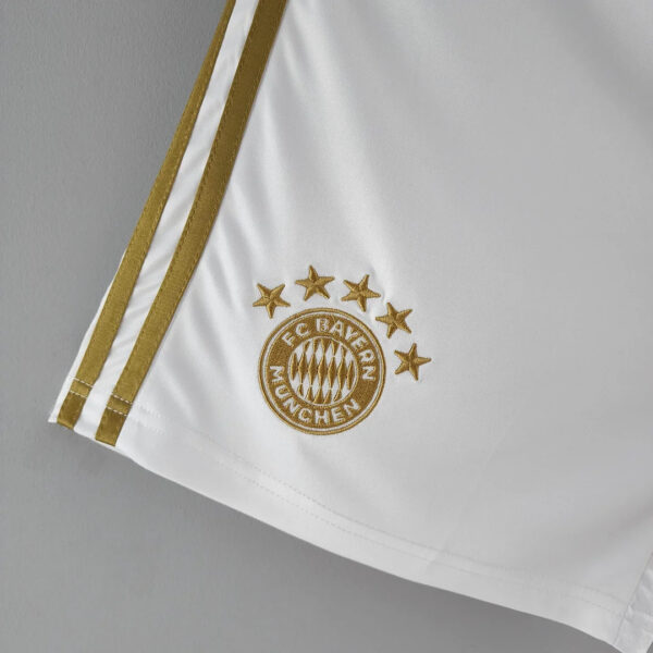 Bayern Munich 2022/2023 Away Shorts - Image 7