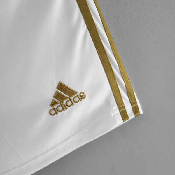 Bayern Munich 2022/2023 Away Shorts - Image 8