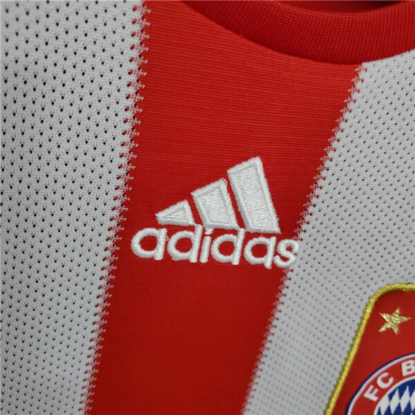 Bayern Munich 2010/2011 Retro Home Football Jersey 1:1 Thai Quality - Image 5