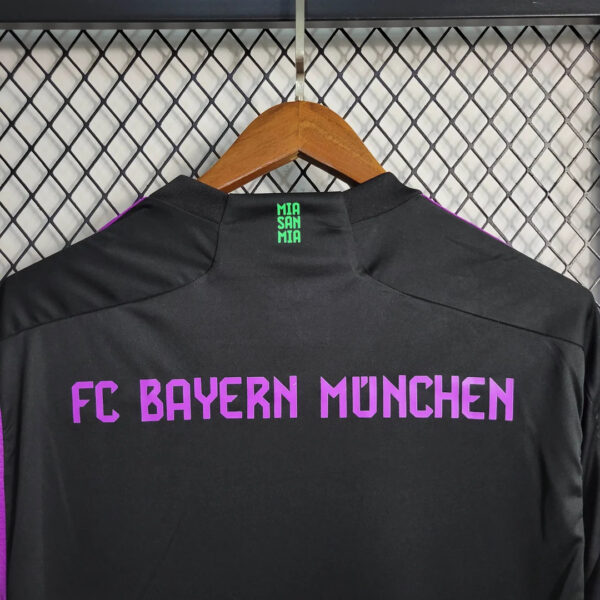 Bayern Munich 2023/2024 Away Football Jersey 1:1 Thai Quality - Image 2