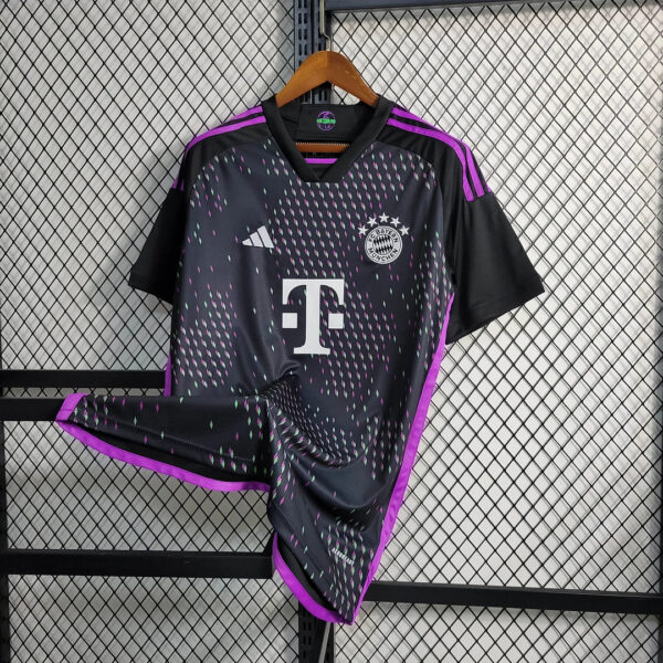 Bayern Munich 2023/2024 Away Football Jersey 1:1 Thai Quality - Image 4