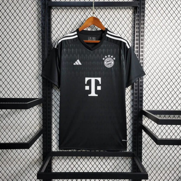 Bayern Munich 2023/2024 Goalkeeper Black Football Jersey 1:1 Thai Quality