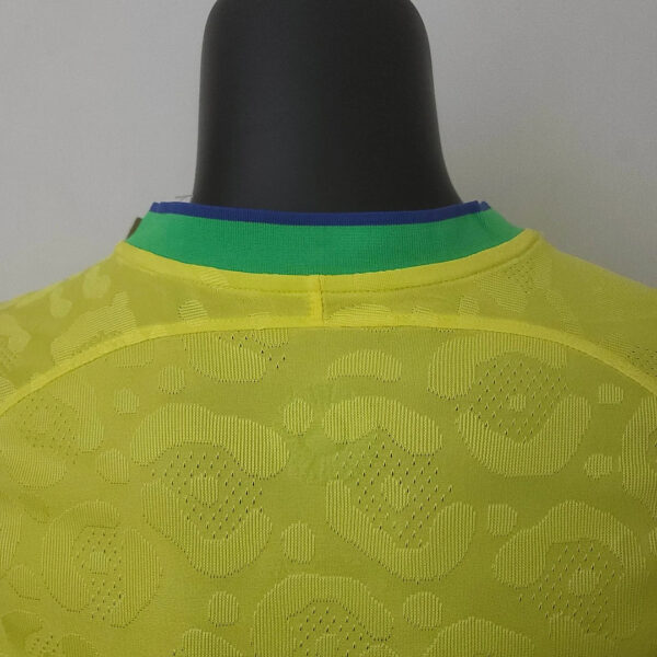 Brazil 2022 FIFA World Cup Long Sleeve Player Version Home Football Jersey - Image 7